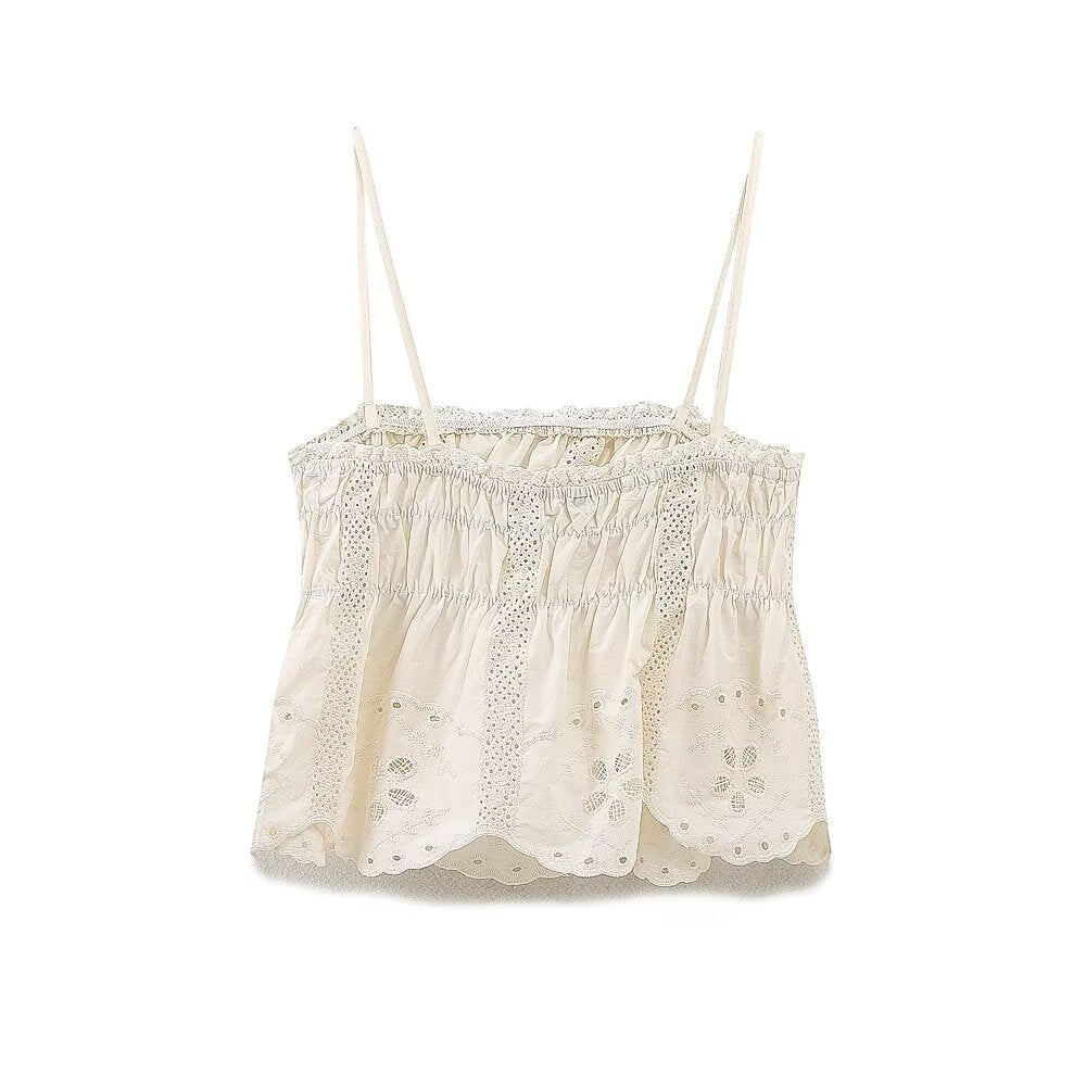 suit Women's 2 pieces new fashion hollow embroidery suspender top +shorts suit