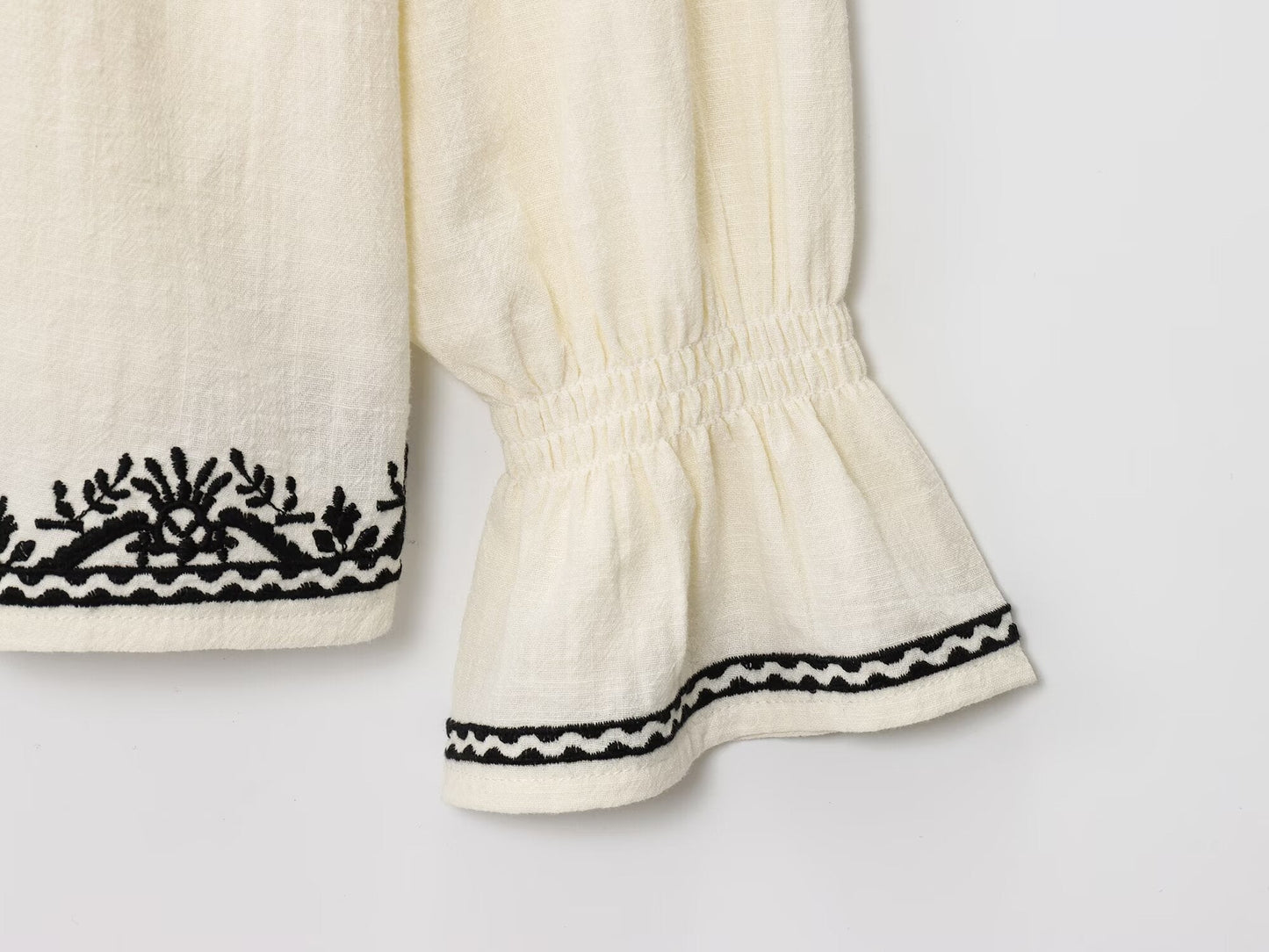 Women's 2025 fashion loose contrasting embroidered shirt