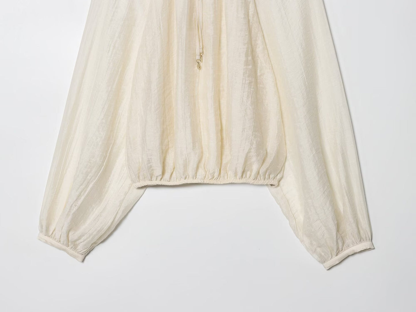Women's new fashion bubble sleeve short draped pleated shirt