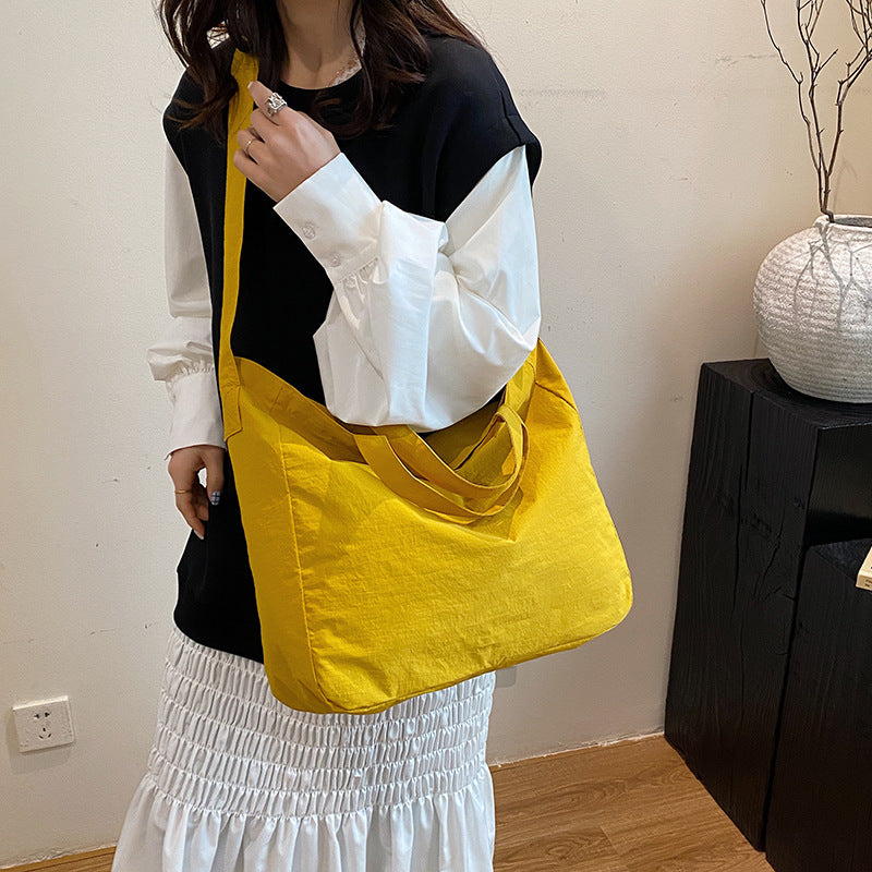 L Women's New Portable Canvas Hand-held Pocket Large-capacity Leisure Joker Shoulder Slung Tote Bag
