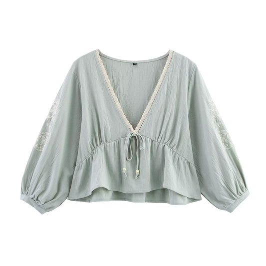 Women's new fashion vacation style long sleeved V-neck embroidered top